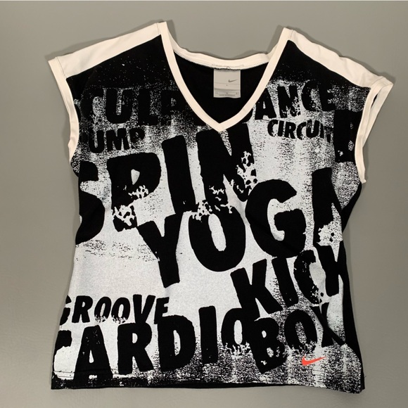 Nike Crop Top Black White Athletic Graphic Cropped Shirt Attached Bra Womens Lg - Picture 1 of 11